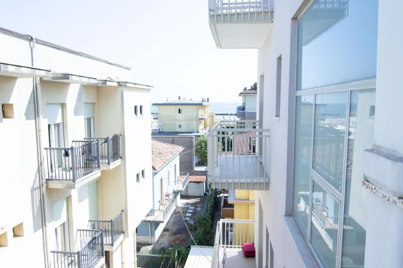 ***  Hotel Adria Beach 리미니 이탈리아