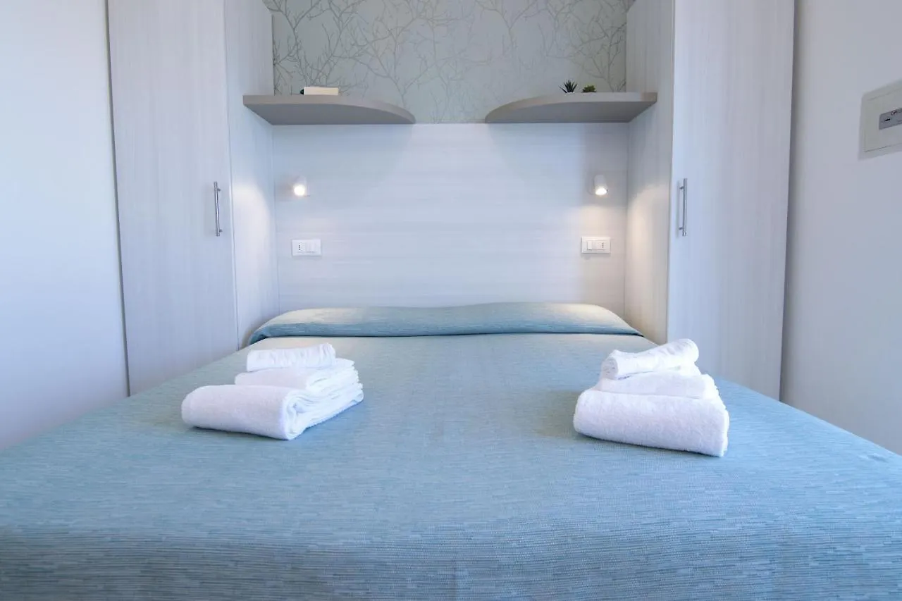 Hotel Adria Beach Rimini Itália