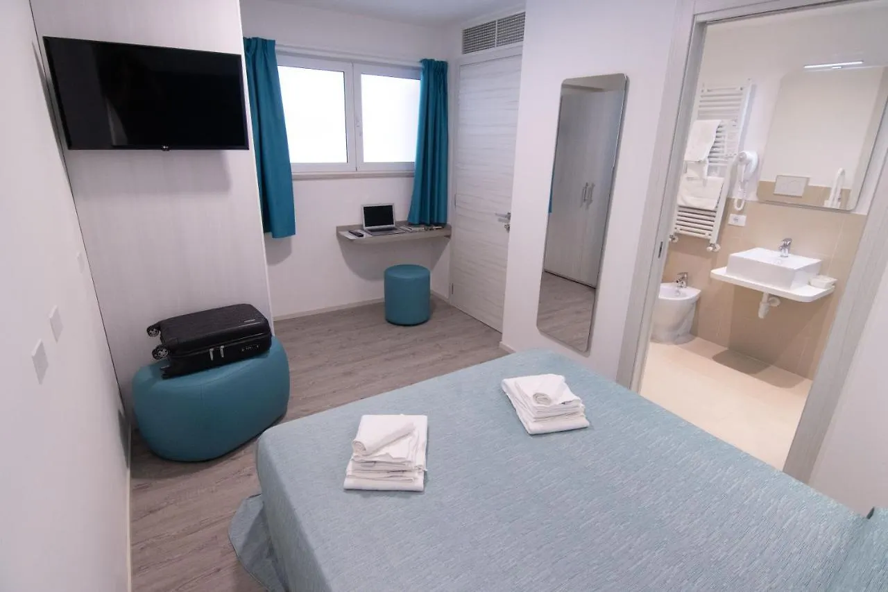 Hotel Adria Beach Римини